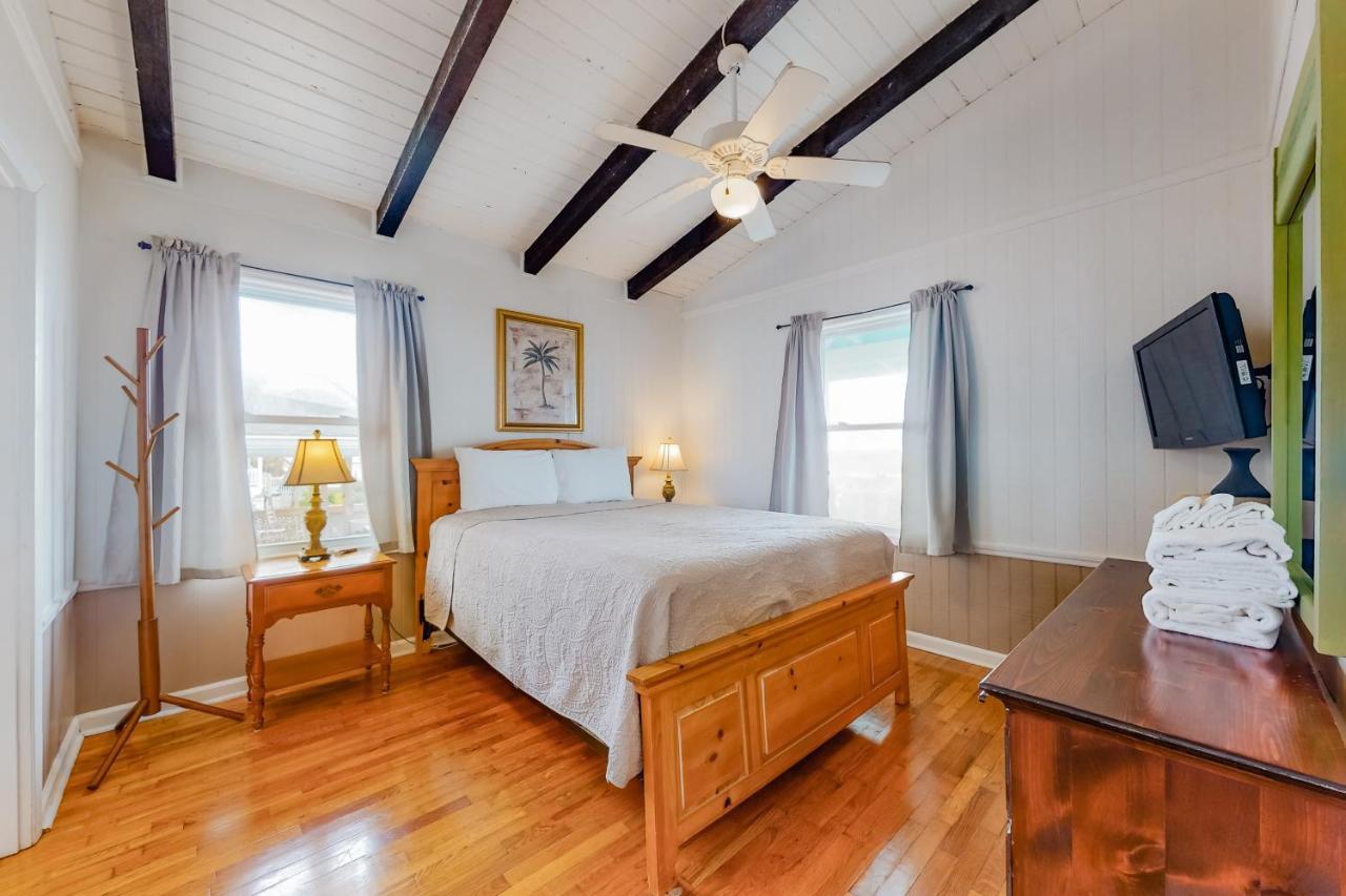 Villa Bikini Bottom Holden Beach Exterior foto